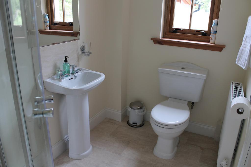 Ach-Na-Sidhe Bed & Breakfast Dores Room photo